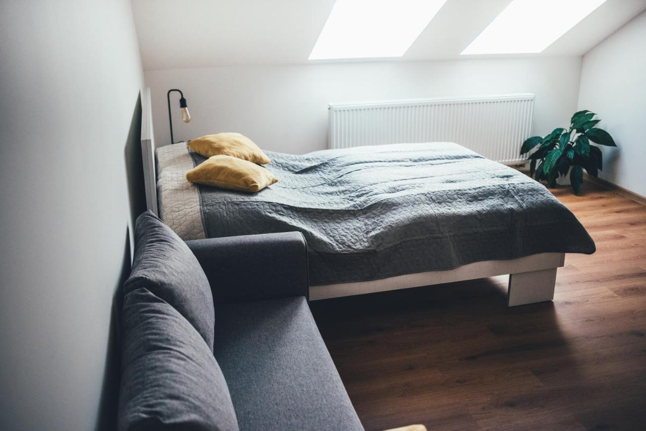 Apartmány na náměstí Šumperk Esterno foto