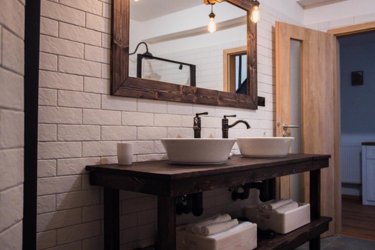 Apartmány na náměstí Šumperk Esterno foto
