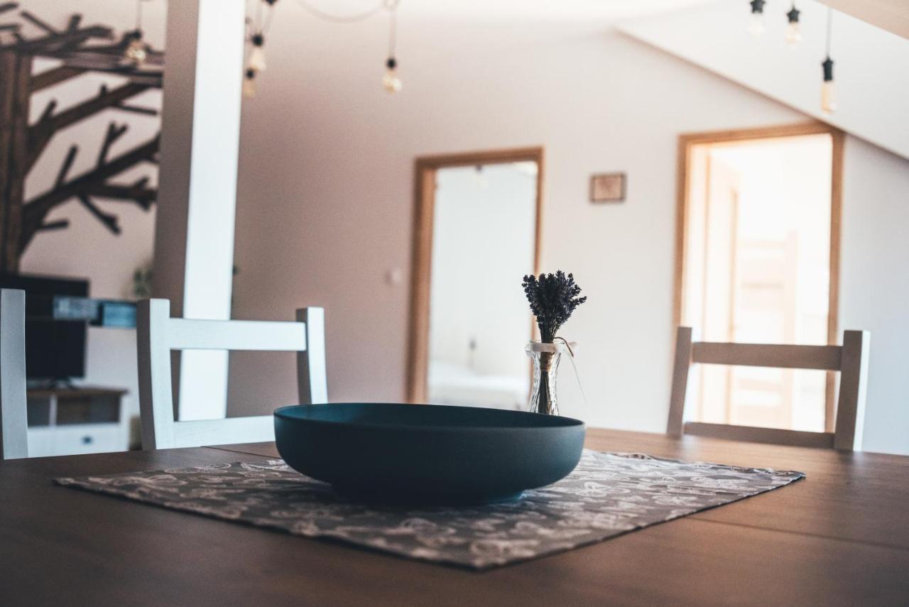 Apartmány na náměstí Šumperk Esterno foto