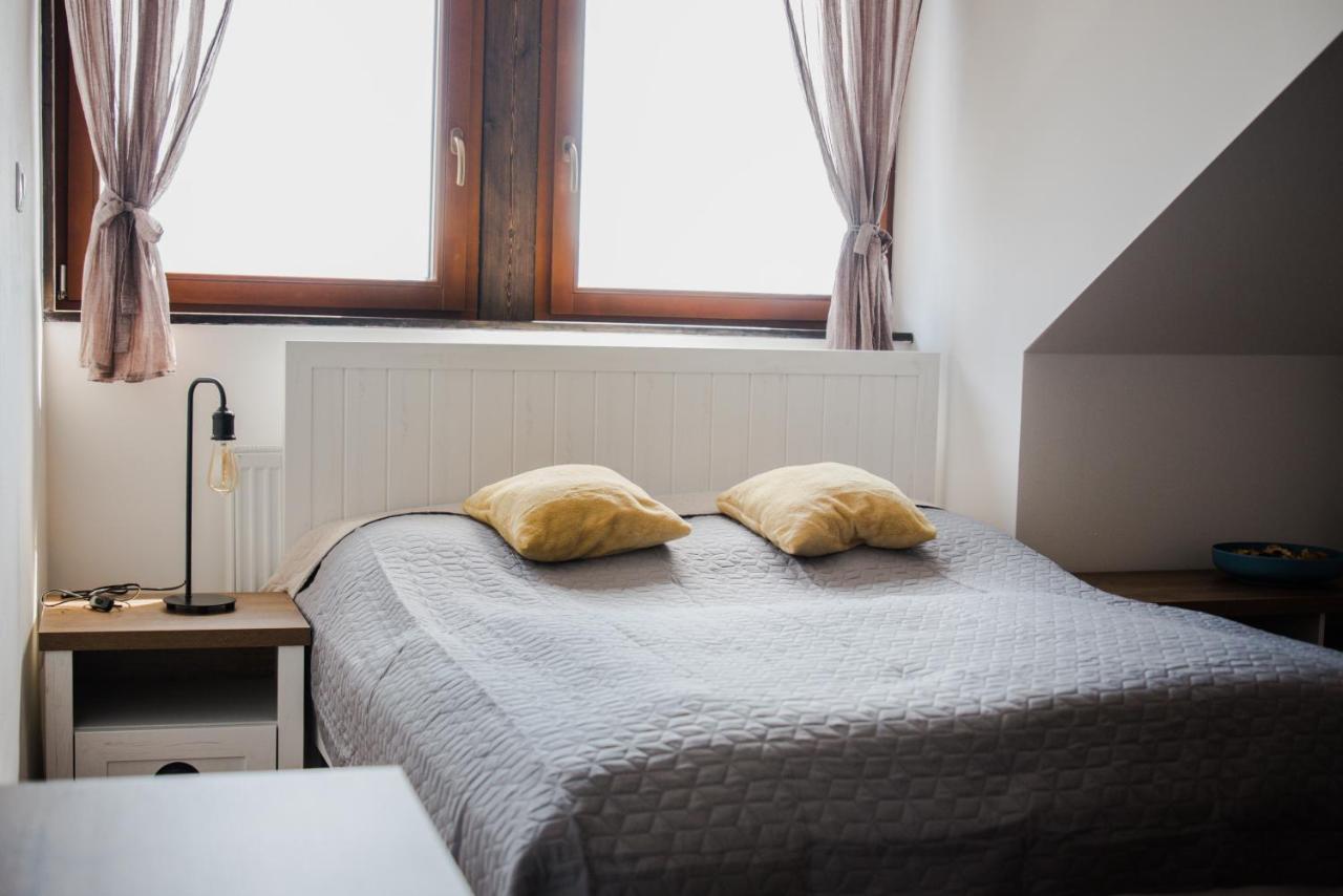 Apartmány na náměstí Šumperk Esterno foto