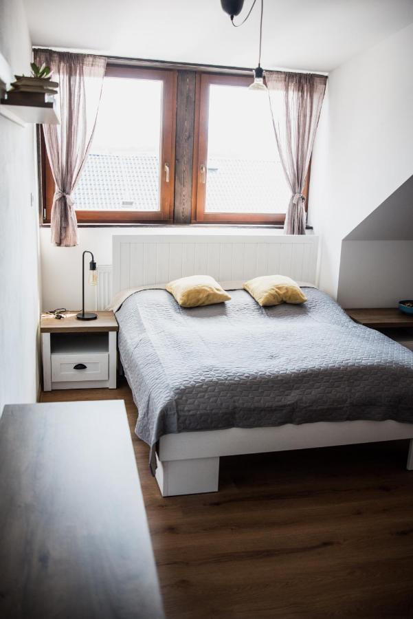 Apartmány na náměstí Šumperk Esterno foto