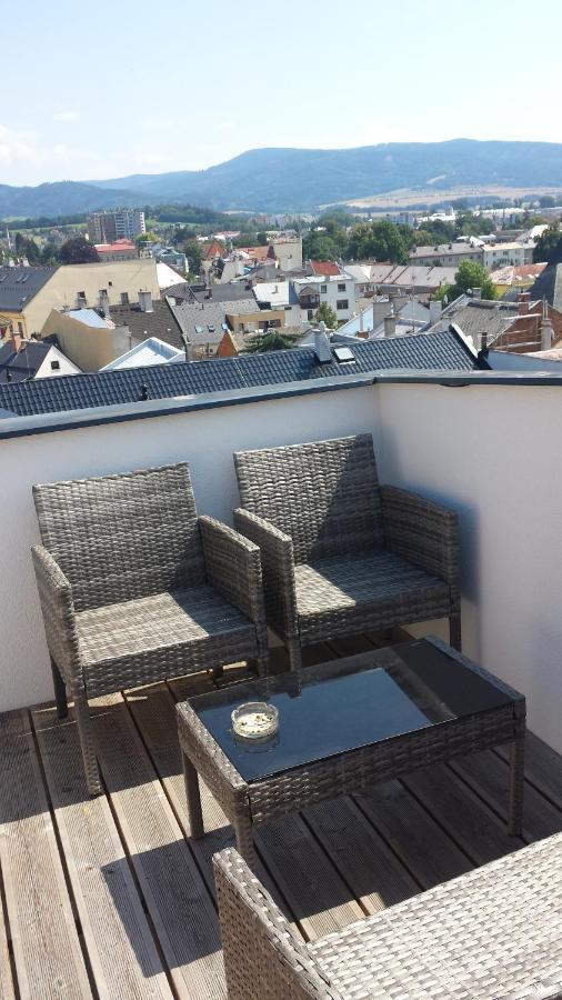 Apartmány na náměstí Šumperk Esterno foto